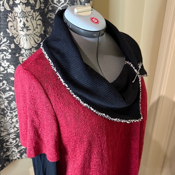 Zoe Sweater Red and Black Women's - Picture 2 of 10